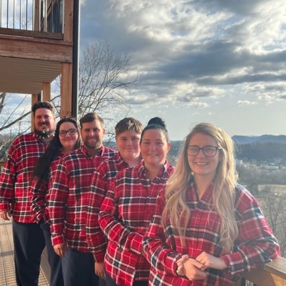 Meet your Posher, Jason - Picture 1 of 1